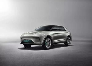 巔峰駕馭 世界級電動超跑，1200千瓦的狂野與2.5秒的極致